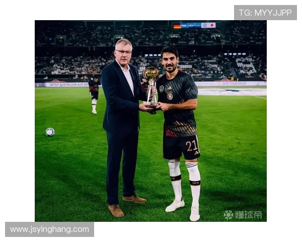 京多安的足球之路:从青涩少年到世界顶级中场的华丽转身