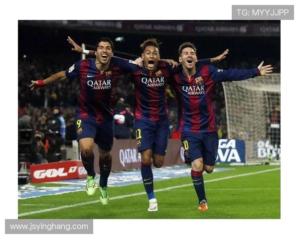 伯顿与巡游者的激烈对决揭示了足球战术的博弈与团队精神的较量 伯顿与巡游者的激烈对决揭示了足球战术的博弈与团队精神的较量