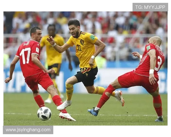 加维的崛起与挑战:探索他在足球世界中的影响力与未来发展 加维的崛起与挑战:探索他在足球世界中的影响力与未来发展